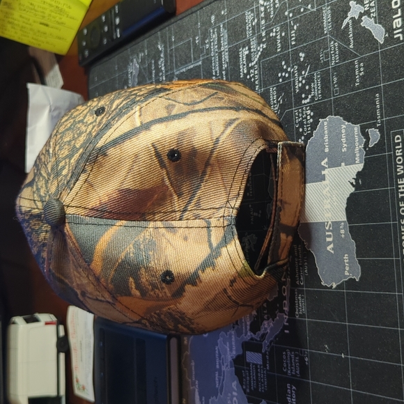 Camo MAGA hat - Picture 2 of 3